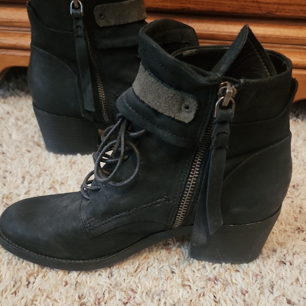 Dolce Vita Dixie Lace Up Black Ankle Boots 6 - Picture 4 of 10